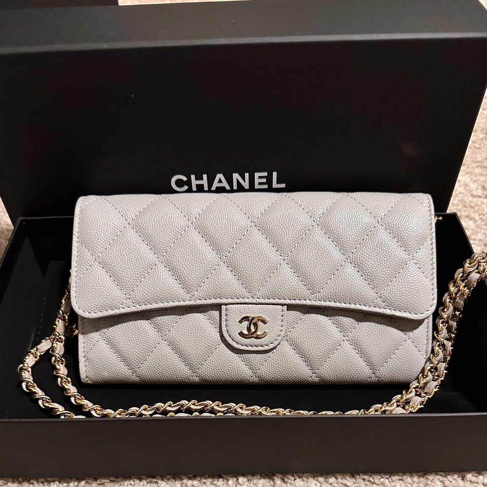 CHANEL New Dove Grey 21A Caviar Leather Gold HW WOC🩶Converted Wallet on Chain - Picture 8 of 15